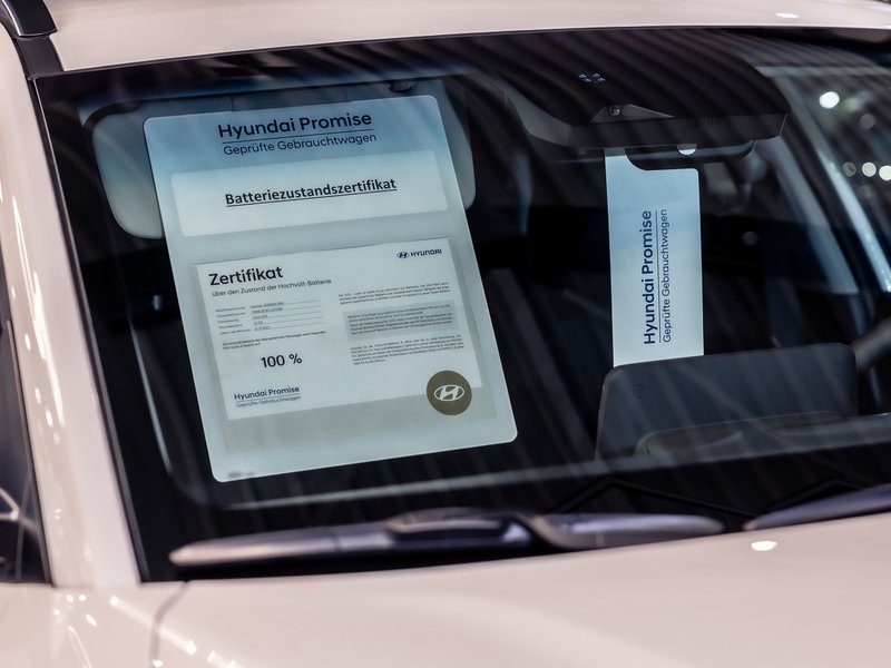 Batteriezustandsbericht_Foto_Autoren-Union_Mobilität_Hyundai_.jpg In Kooperation mit Aviloo erstellt Hyundai für gebrauchte Elektroautos einen Batteriezustandsbericht. (Foto: Autoren-Union Mobilität/Hyundai)